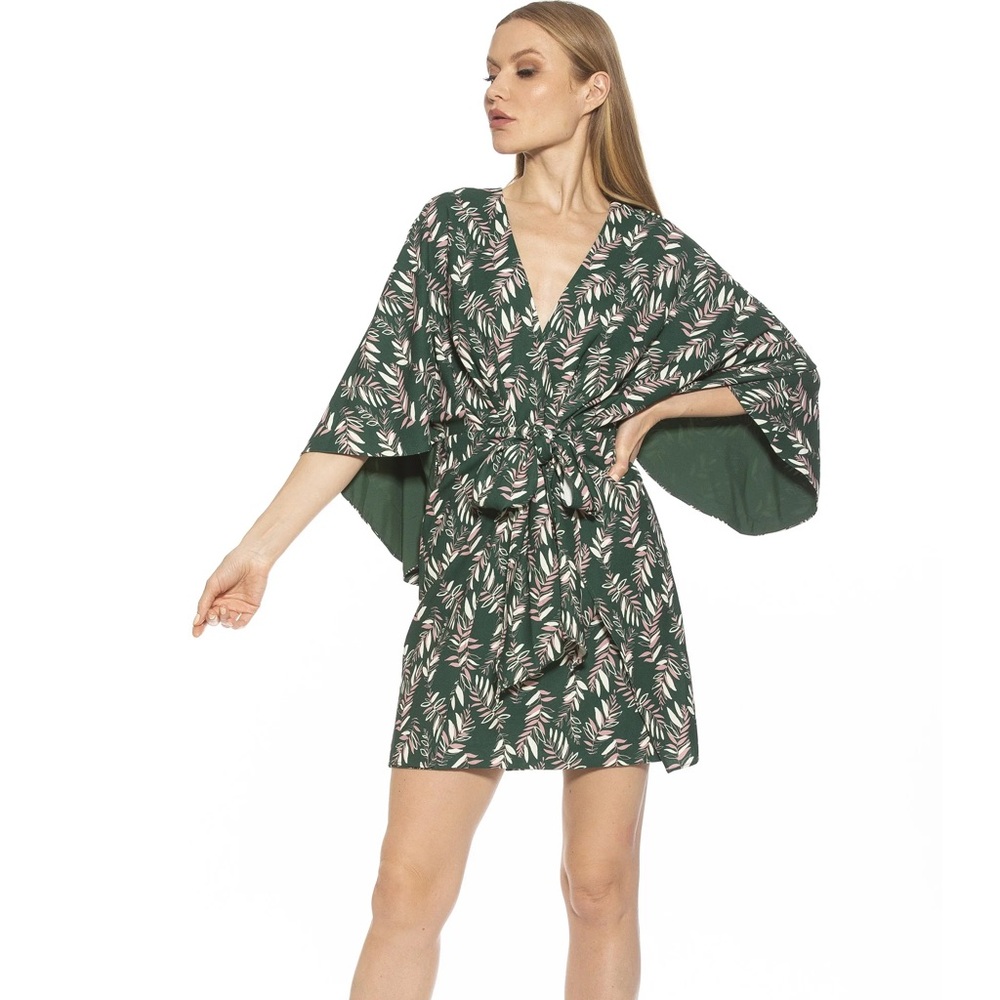 Alexia Admor green dress size 14. Worn once, like new.